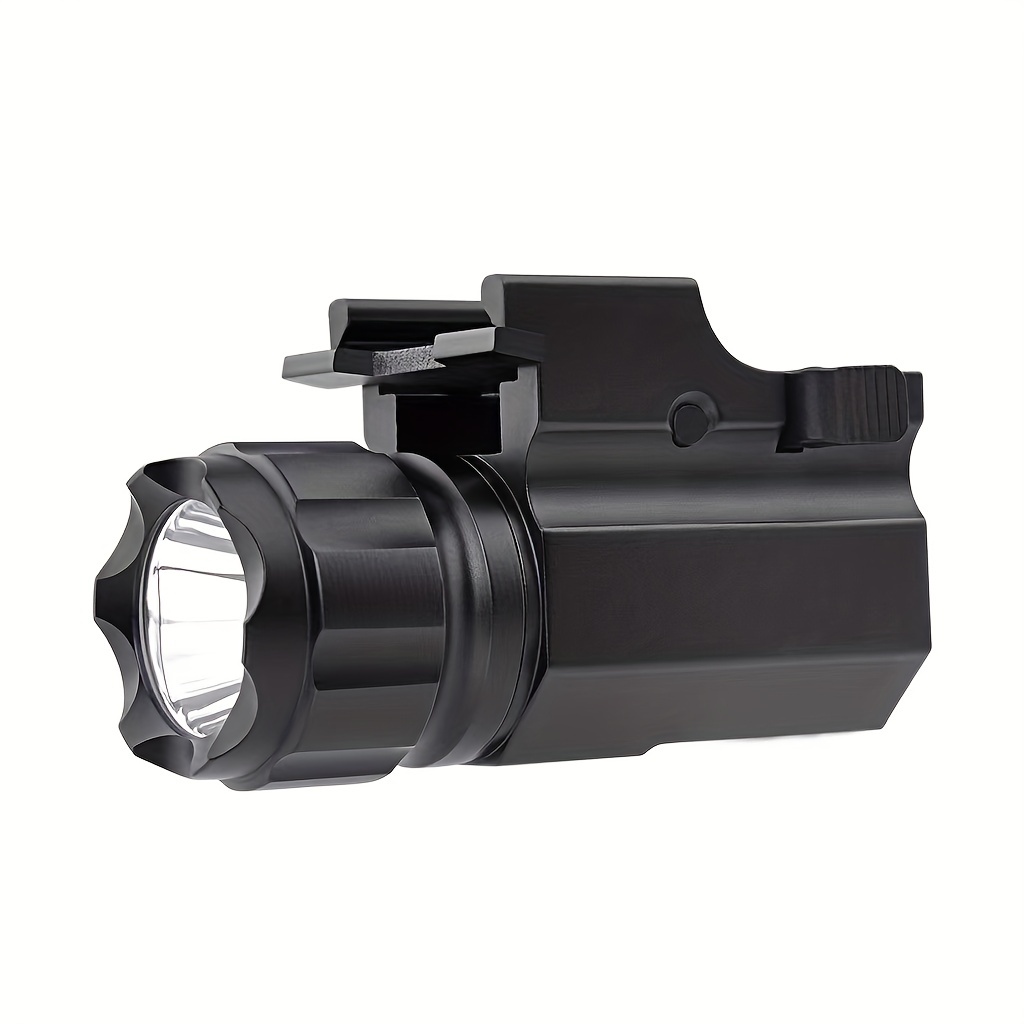 Linterna LED táctica portátil  - Outdoor Hunting Guide reseña y precio